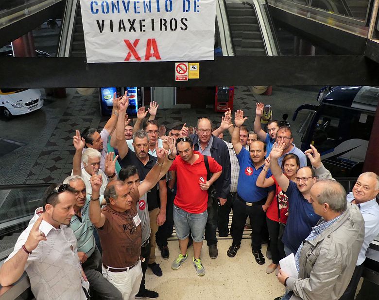 17-07-13 AsembleaTransporteVigo02.JPG